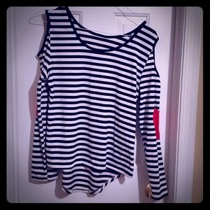 Adorable B&W Striped Blouse with ❤ patches